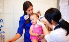 Allt om håltagning i öronen för barn: råd från en barnläkare Gunstig dag för håltagning i öronen
