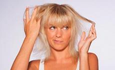Grått hår: orsaker till tidigt grått hår, behandling, hur man blir av med det, återställer färg